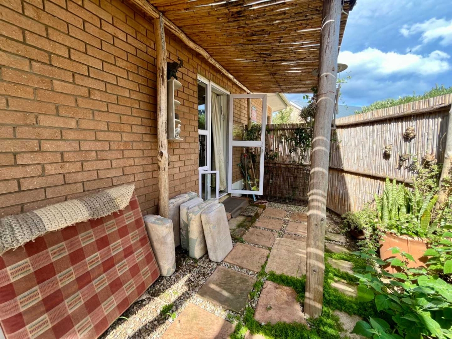 2 Bedroom Property for Sale in Fisherhaven Western Cape